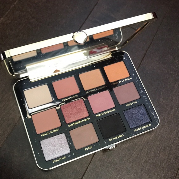 Too faced white peach palette - Picture 2 of 2